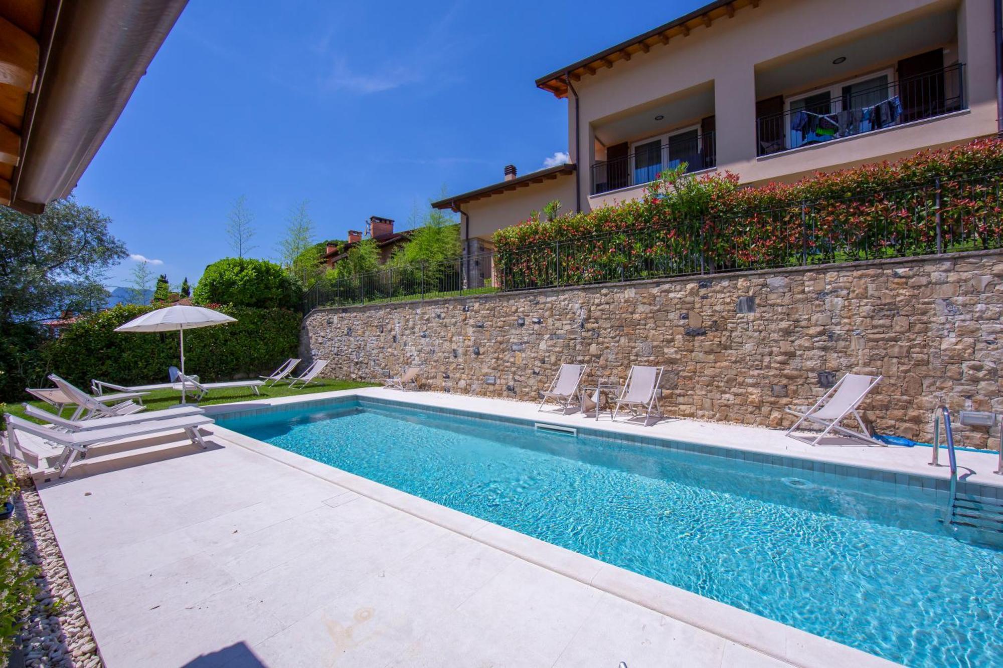 Como Lake Modern Apartament Ulivi Apartman Mezzegra Kültér fotó